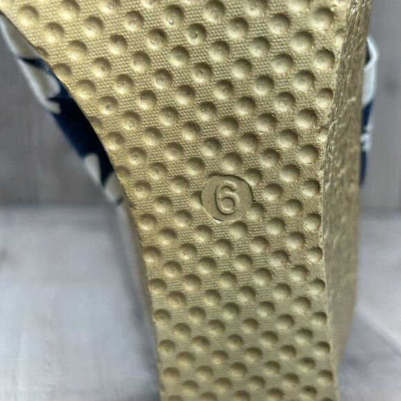 Island Slipper Hawaii Women's Wedge Sandals Floral Tropical Navy White Size 6 - Picture 12 of 12